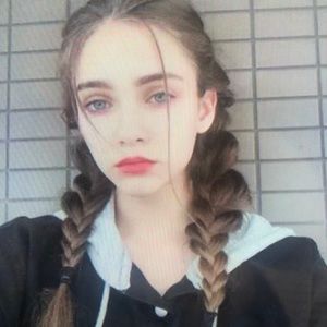 Meet your Posher, Edwin